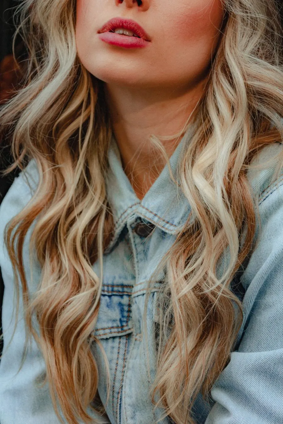 Honey blonde beach waves